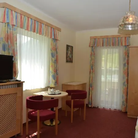 Gaestehaus Golker 2*