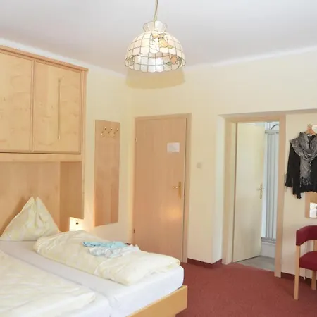 Gaestehaus Golker 2*