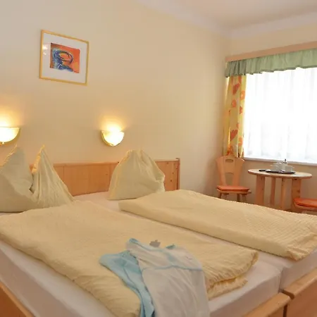 Gæstehus Gaestehaus Golker 2*