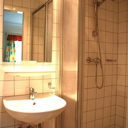 Gæstehus Gaestehaus Golker