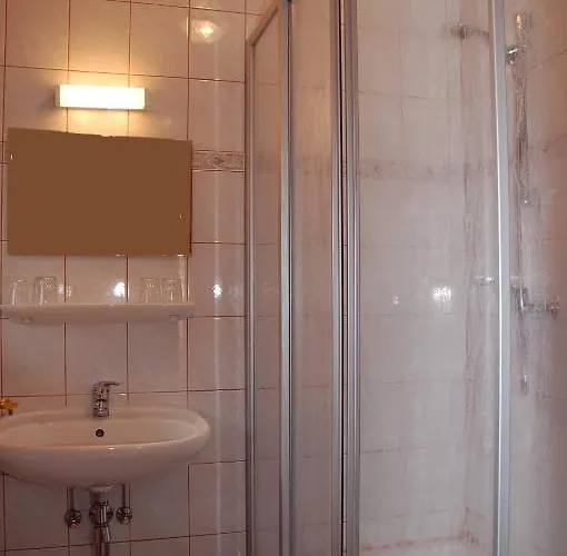 Gaestehaus Golker Pensjonat 2*